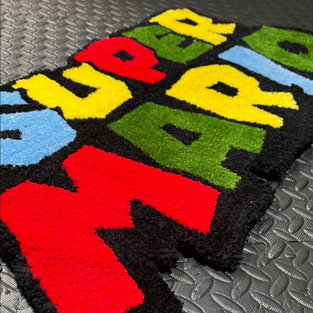 Super Mario Hand-Tufted Rug - Picture 2 of 2